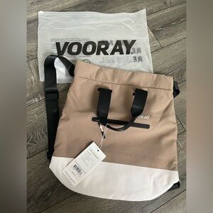 🤎VOORAY Flex Cinch Backpack/tote bag - NWT. Color block, neutral, gym, purse
